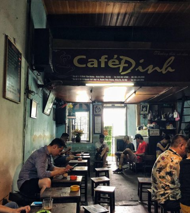4 quán cà phê nhuốm màu thời gian khiến nhiều người cứ đến là nhớ đến một Hà Nội xưa rất xưa - Ảnh 2. 4 quán cà phê nhuốm màu thời gian khiến nhiều người cứ đến là nhớ đến một Hà Nội xưa rất xưa - Ảnh 2.