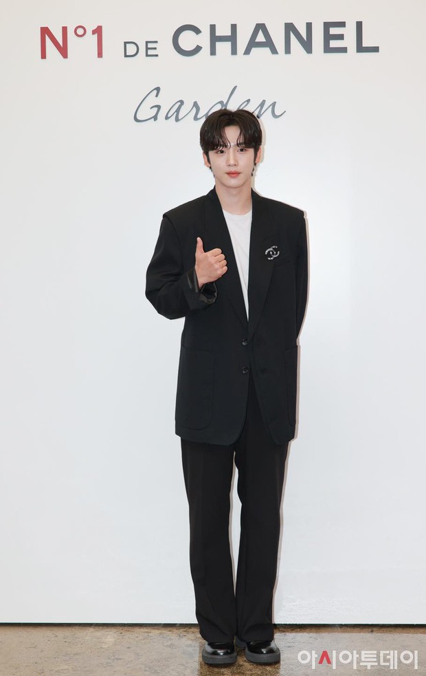Sao Hàn nô nức đổ bộ sự kiện của Chanel: NewJeans lần đầu xuất hiện đã được khen, Chaeyoung (TWICE) mặc đơn giản vẫn cực ngầu - Ảnh 10.