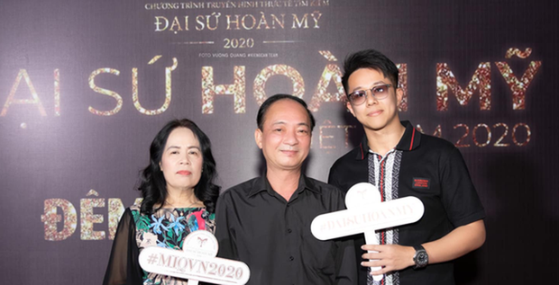 Hành trình 2 năm bên nhau của Matt Liu - Hương Giang: Ngọt ngào đến mấy cũng tan thành mây - Ảnh 6. Hành trình 2 năm bên nhau của Matt Liu - Hương Giang: Ngọt ngào đến mấy cũng tan thành mây - Ảnh 6.