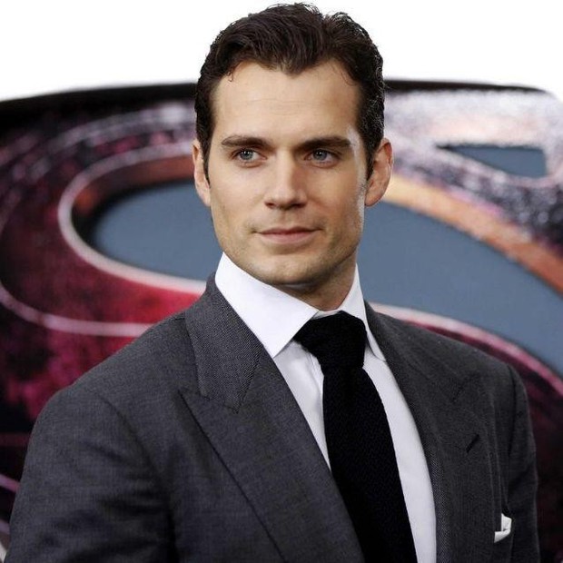 Thực hư tin RM (BTS) vượt qua Henry Cavill, dẫn đầu bình chọn Người đàn ông đẹp trai nhất năm 2022 - Ảnh 2.