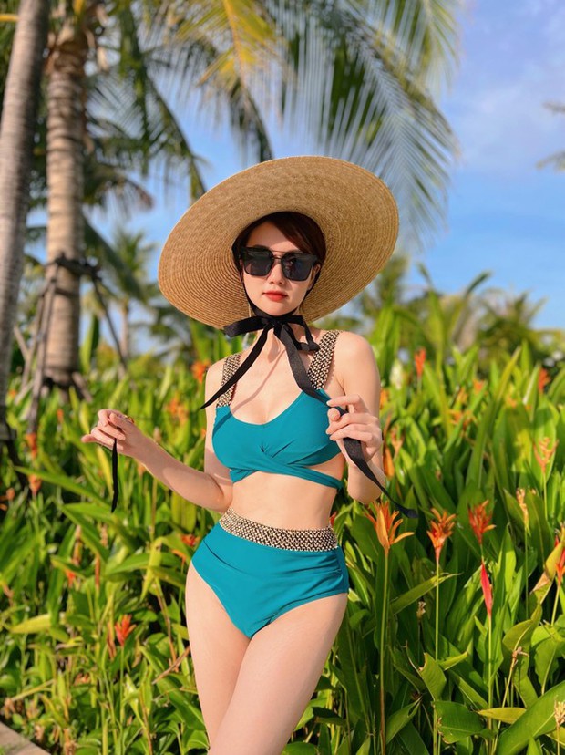 Hương Giang gợi cảm hậu chia tay, Jun Vũ, Thanh Bi diện bikini khoe vòng 1 nghẹt thở - Ảnh 5.