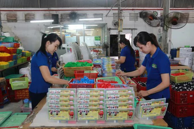 Đi làm Ngày Quốc khánh 2-9, người lao động được trả lương ra sao? - Ảnh 2. Đi làm Ngày Quốc khánh 2-9, người lao động được trả lương ra sao? - Ảnh 2.