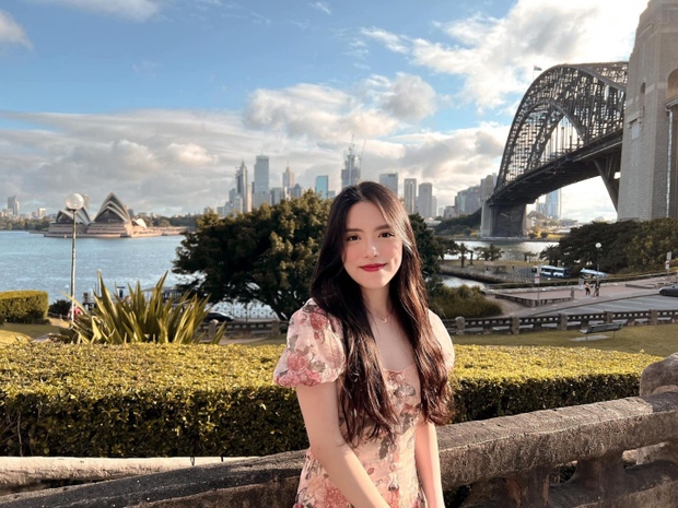 Nữ sinh Việt là Youtuber nổi tiếng, tốt nghiệp đại học top 1% thế giới - Ảnh 1.