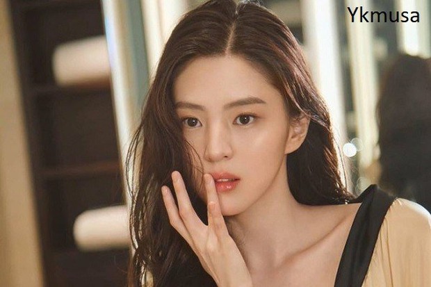 Song Hye Kyo kết hợp cùng mỹ nhân “cảnh nóng” Han So Hee trong phim mới - Ảnh 3.