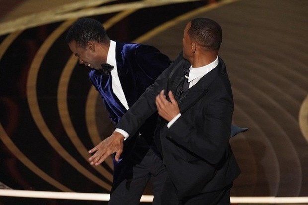 Chris Rock từ chối dẫn chương trình Oscars 2023 sau khi nhận cú tát lịch sử từ Will Smith - Ảnh 2.