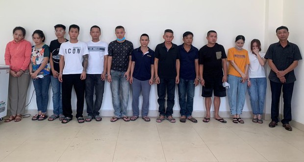 Đường dây đánh bạc hơn 30 tỉ đồng có sự tham gia của nhiều cô gái trẻ - Ảnh 1. Đường dây đánh bạc hơn 30 tỉ đồng có sự tham gia của nhiều cô gái trẻ - Ảnh 1.