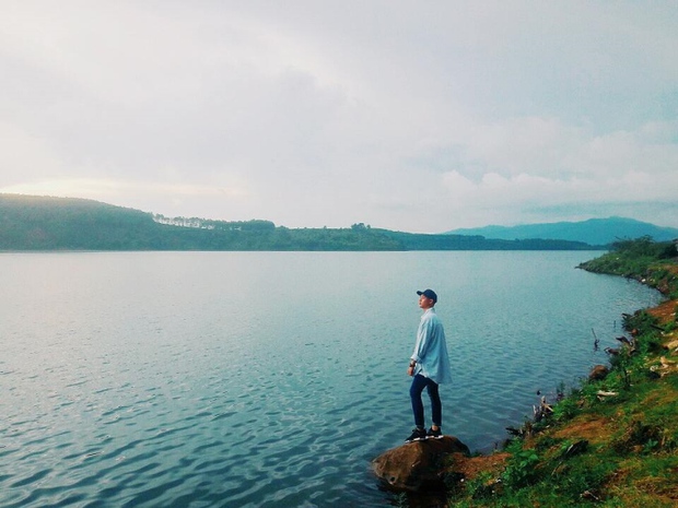 Cảnh đẹp như tranh vẽ ở hồ nước tự nhiên đẹp nhất đại ngàn Tây Nguyên - Ảnh 5.