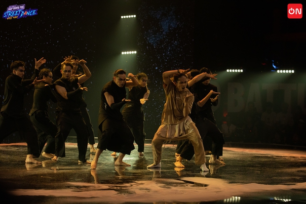 Trọng Hiếu tự trao giải Quán quân, thưởng nóng 200 triệu đồng cho thí sinh Street Dance Việt Nam - Ảnh 5. Trọng Hiếu tự trao giải Quán quân, thưởng nóng 200 triệu đồng cho thí sinh Street Dance Việt Nam - Ảnh 5.