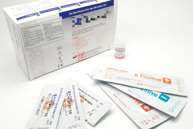Loạn giá kit xét nghiệm cúm: Hiệu thuốc khan hiếm, mạng xã hội tràn lan - Ảnh 3.