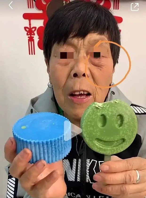 Bà cụ 94 tuổi trở thành công cụ livestream kiếm tiền cho con gái bóc trần thực trạng ăn bám kiểu mới trên mạng xã hội - Ảnh 8.