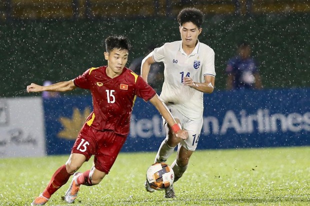 Hạ U19 Thái Lan trong trận thuỷ chiến, U19 Việt Nam vào chung kết giải U19 Quốc tế 2022  - Ảnh 2.
