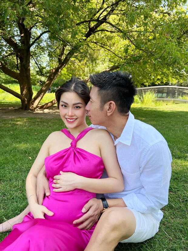 Đào Thị Hà diện váy cut-out táo bạo, Hoa hậu Diễm Hương khoe dáng nóng bỏng với nội y - Ảnh 14. Đào Thị Hà diện váy cut-out táo bạo, Hoa hậu Diễm Hương khoe dáng nóng bỏng với nội y - Ảnh 14.