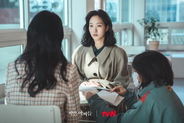 5 mỹ nhân tái xuất màn ảnh Hàn tháng 9: Kim Go Eun - Park Min Young liệu có làm nên siêu phẩm? - Ảnh 1.