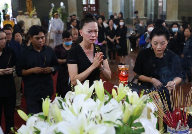 Tiễn đưa minh tinh Thẩm Thúy Hằng đoạn đường cuối - Ảnh 5.