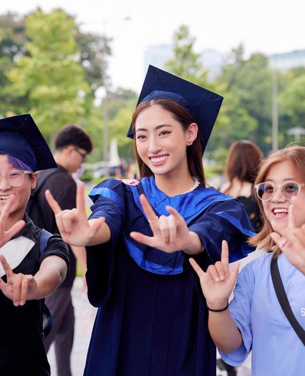 Dàn mỹ nhân Việt ngày tốt nghiệp: Lương Thuỳ Linh - Phương Anh nổi bật, 1 nàng hậu nhận bằng thạc sĩ - Ảnh 2.