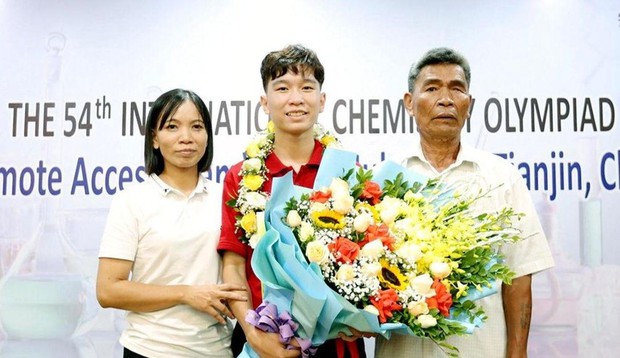 Bản lĩnh của học trò nghèo - Ảnh 2.