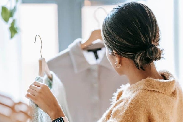 “Mua sắm chậm” là gì mà được coi là giải pháp cho tình trạng bội chi? - Ảnh 1. “Mua sắm chậm” là gì mà được coi là giải pháp cho tình trạng bội chi? - Ảnh 1.
