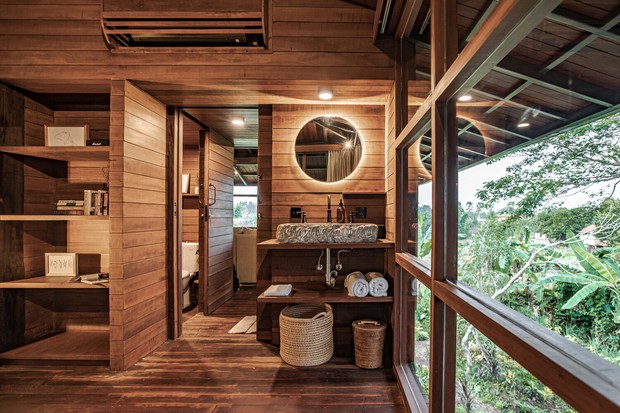 Ngôi nhà gỗ hình cái cây độc đáo ở Bali - Ảnh 6. Ngôi nhà gỗ hình cái cây độc đáo ở Bali - Ảnh 6.