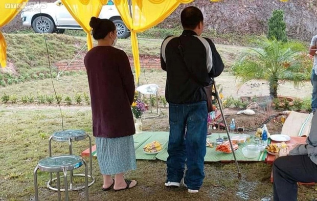Gửi con đi chữa bệnh nhận về hũ tro cốt: Ám ảnh lời kể của cháu bé 9 tuổi - Ảnh 3. Gửi con đi chữa bệnh nhận về hũ tro cốt: Ám ảnh lời kể của cháu bé 9 tuổi - Ảnh 3.