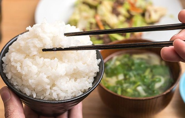 Nhật Bản có tỉ lệ tử vong vì ung thư rất thấp: 3 món họ ít ăn, chúng ta lại ăn thật nhiều - Ảnh 2.
