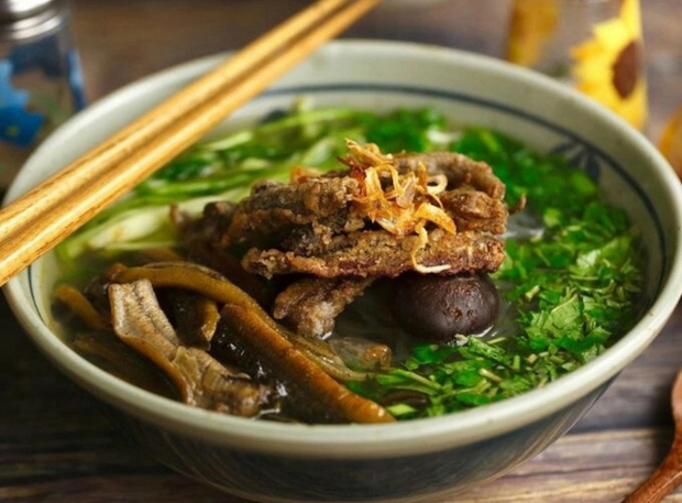 Ăn miến thay cơm để giảm cân, ngừa tiểu đường: Quan điểm sai lầm của nhiều người khiến bệnh thêm nặng - Ảnh 1.