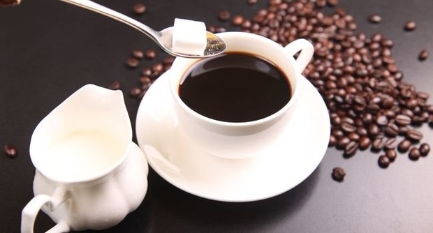Không phải đường, cà phê kết hợp cùng 5 thứ này mới vừa ngon vừa tốt cho sức khỏe - Ảnh 1.