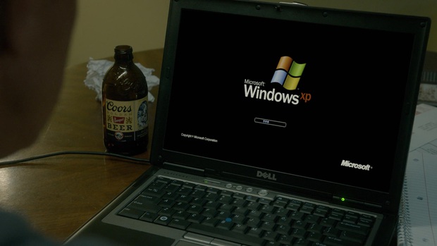 Microsoft cảnh báo bài hát có thể phá hỏng máy tính xách tay dù để từ xa - Ảnh 2.