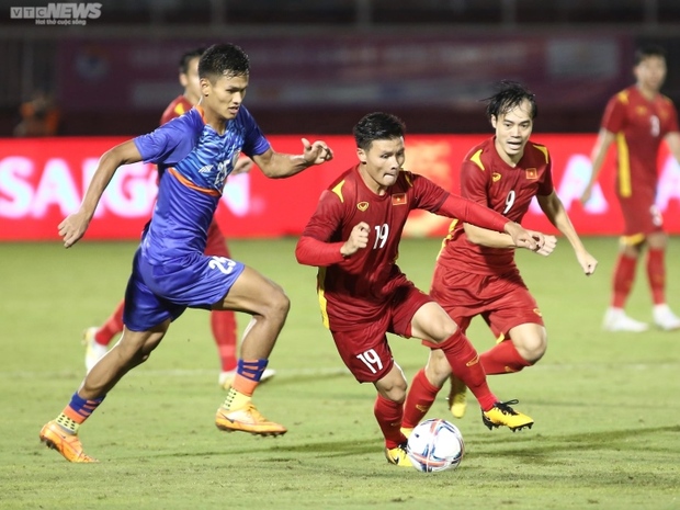 Quang Hải nên tập trung cho Pau FC, đừng nuối tiếc ảo ảnh AFF Cup - Ảnh 3.