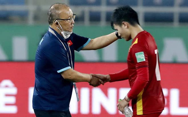  BLV Quang Huy: Pau FC còn lộn xộn nên Quang Hải rất khó khăn! - Ảnh 2.