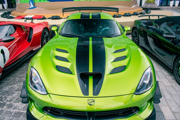 Siêu rắn Dodge Viper ACR Snakeskin độc nhất Việt Nam: Giới hạn 31 chiếc trên toàn thế giới, có tiền cũng khó mua - Ảnh 2.