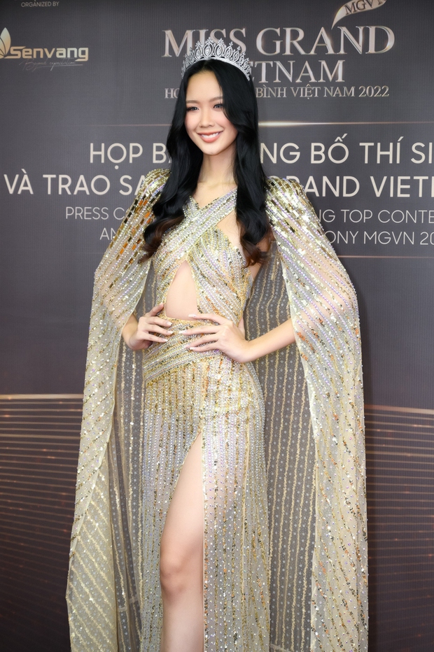 Thảm đỏ Miss Grand Vietnam 2022: Thùy Tiên nổi bật cùng các hoa hậu và dàn thí sinh - Ảnh 6.