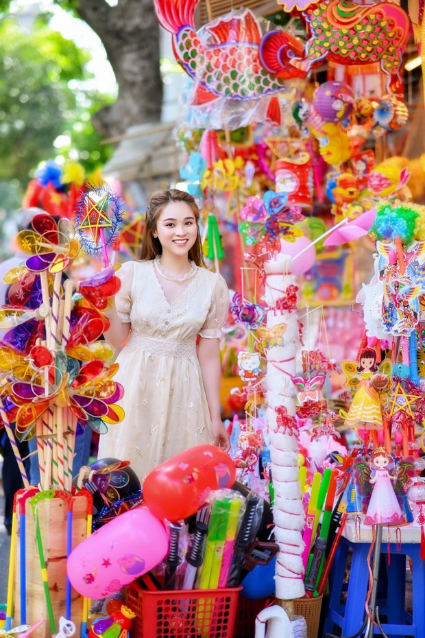 Nữ sinh Đại học Thủ Đô rộn ràng trong bộ ảnh Trung thu - Ảnh 5.