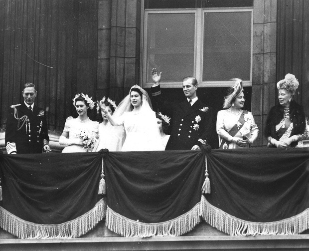Cuộc đời lẫy lừng của Nữ hoàng Elizabeth II - vị quân vương trị vì 70 năm đã trở thành biểu tượng nước Anh - Ảnh 10.