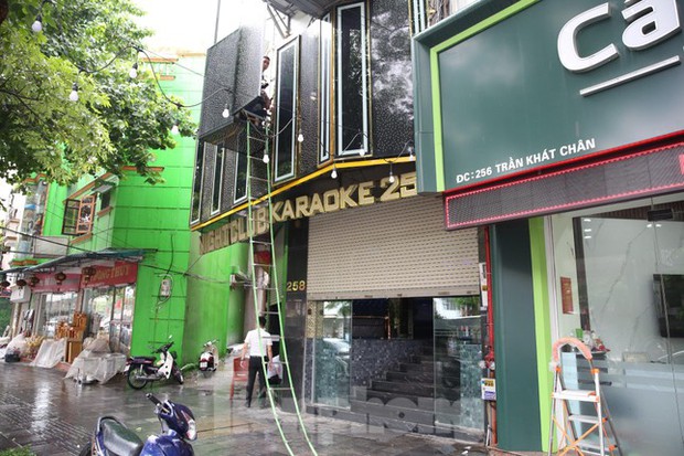 Quá nửa quán karaoke ở Hà Nội không đảm bảo an toàn về PCCC - Ảnh 2. Quá nửa quán karaoke ở Hà Nội không đảm bảo an toàn về PCCC - Ảnh 2.