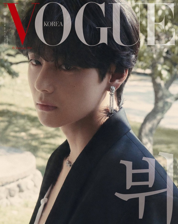 V (BTS) được Vogue gọi là biểu tượng của kỷ nguyên - Ảnh 1.