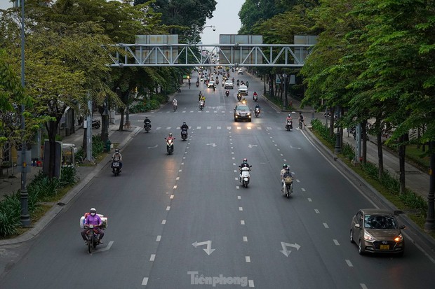Có một TP.HCM rất khác trong sáng đầu năm 2023 - Ảnh 4. Có một TP.HCM rất khác trong sáng đầu năm 2023 - Ảnh 4.