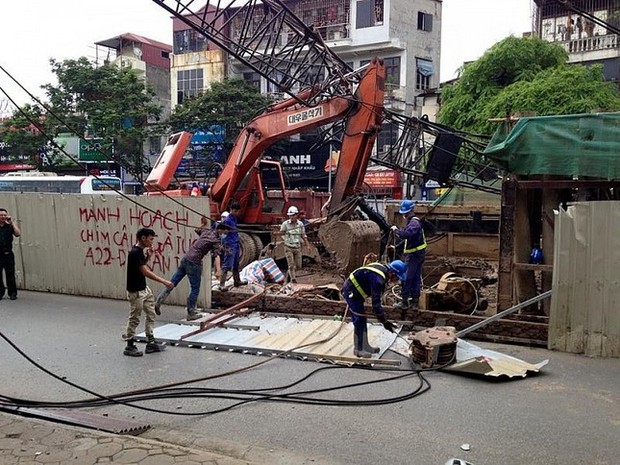 Hà Nội rà soát toàn bộ công trường sau sự cố bé trai lọt ống cọc bê tông ở Đồng Tháp - Ảnh 1.