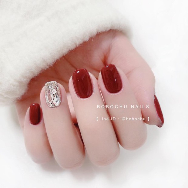 11 mẫu nail xinh xắn nhẹ nhàng, rất phù hợp để hội gái ngoan làm đỏm chơi Tết - Ảnh 4.