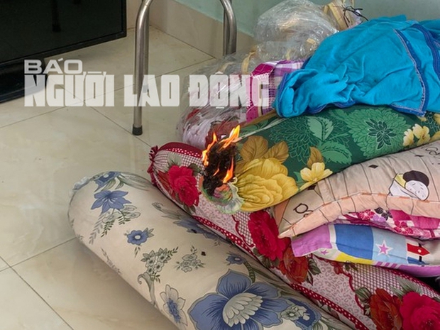 Nguyên nhân sốc vụ đồ đạc bốc cháy trong nhà ở Hậu Giang - Ảnh 1.