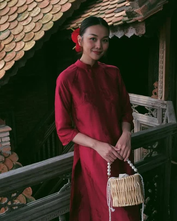 Diện áo dài local brand Việt: Hoa hậu Mai Phương hoá gái ngoan sau loạt ồn ào, bạn gái Đoàn Văn Hậu kiều diễm tựa nàng thơ - Ảnh 15.