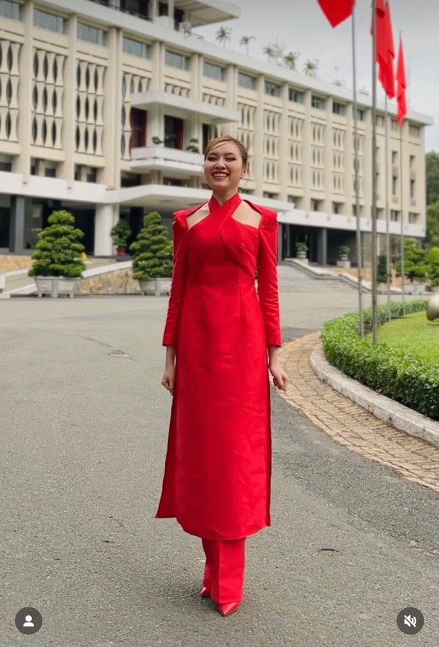 Diện áo dài local brand Việt: Hoa hậu Mai Phương hoá gái ngoan sau loạt ồn ào, bạn gái Đoàn Văn Hậu kiều diễm tựa nàng thơ - Ảnh 7.