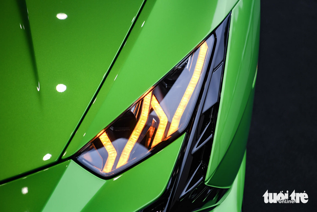 Lamborghini Huracan Tecnica giá từ 19 tỉ đồng trên phố Hà Nội - Ảnh 7.