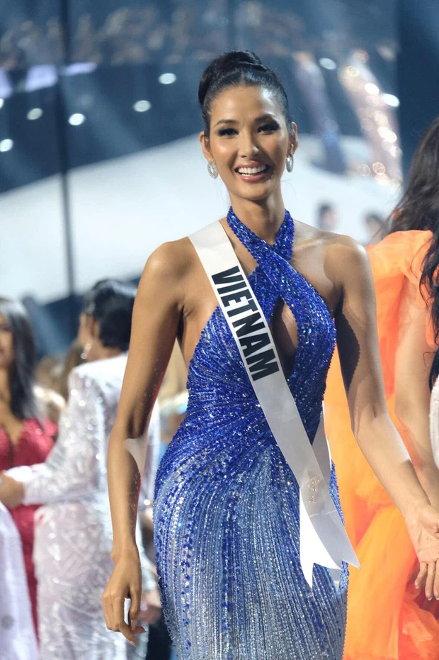 Đại diện Việt Nam lại có thêm một bộ đầm lỡ hẹn tại Miss Universe - Ảnh 9.
