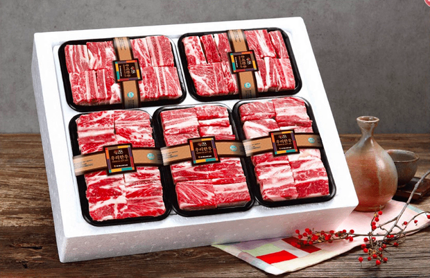 Biếu quà Tết chịu chơi như giới siêu giàu Hàn Quốc: Thịt bò lên tới 47 triệu, loại cá đặc sản giá hơn 70 triệu vẫn “đắt như tôm tươi” - Ảnh 3.