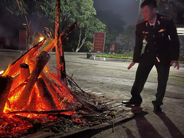 Trực tiếp: Không khí đón Tết Quý Mão trên cả nước - Ảnh 52.