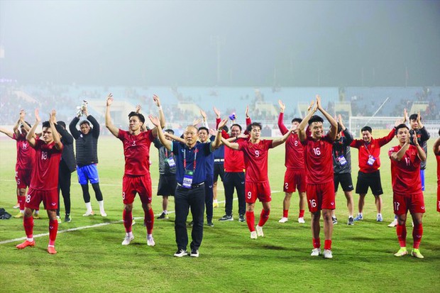 AFC trang trọng tri ân HLV Park Hang-seo - Ảnh 2.