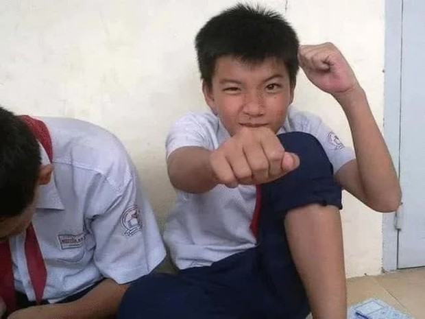 Loạt ảnh hiếm thời đi học của sao Việt tuổi Mão, nhìn hơi ngố tàu nhưng ai cũng ra dáng trai xinh gái đẹp - Ảnh 3. Loạt ảnh hiếm thời đi học của sao Việt tuổi Mão, nhìn hơi ngố tàu nhưng ai cũng ra dáng trai xinh gái đẹp - Ảnh 3.