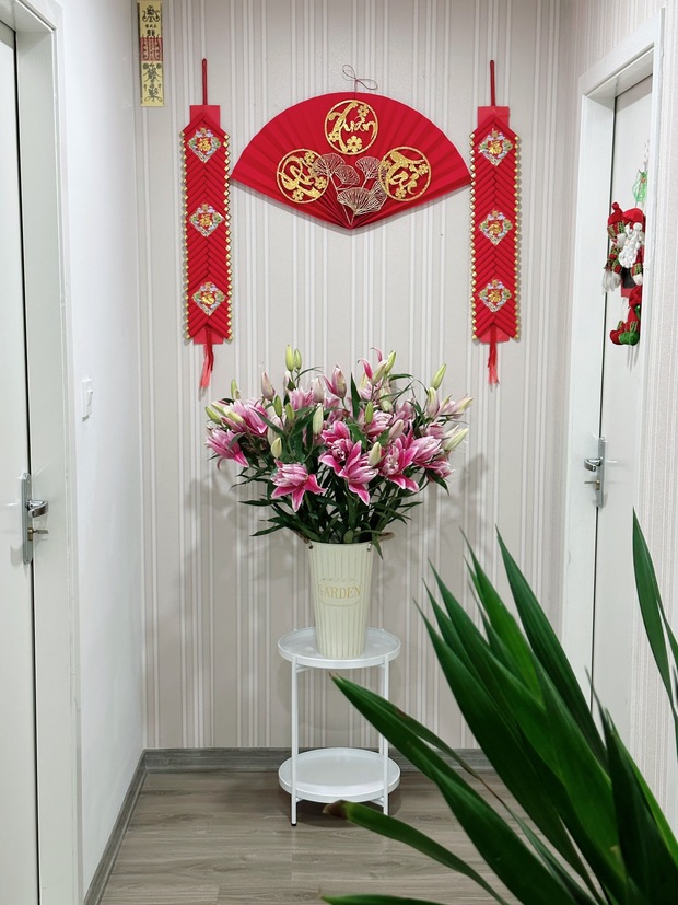 Năm mới ghé thăm căn hộ tự trang trí đón Tết ở Hà Nội và bí quyết tái sử dụng nguyên liệu cho nhiều dịp khác nhau - Ảnh 4.