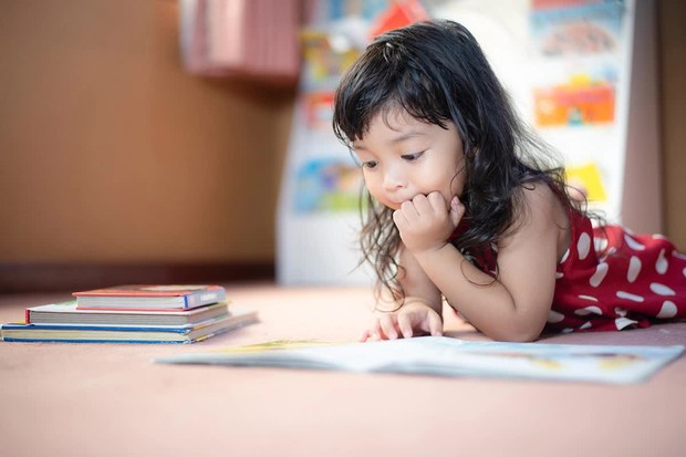 Giáo sư hàng đầu châu Á chia sẻ: Cha mẹ học cách nuôi dạy trong 3 giai đoạn này giúp con sớm thành người ưu tú - Ảnh 2. Giáo sư hàng đầu châu Á chia sẻ: Cha mẹ học cách nuôi dạy trong 3 giai đoạn này giúp con sớm thành người ưu tú - Ảnh 2.