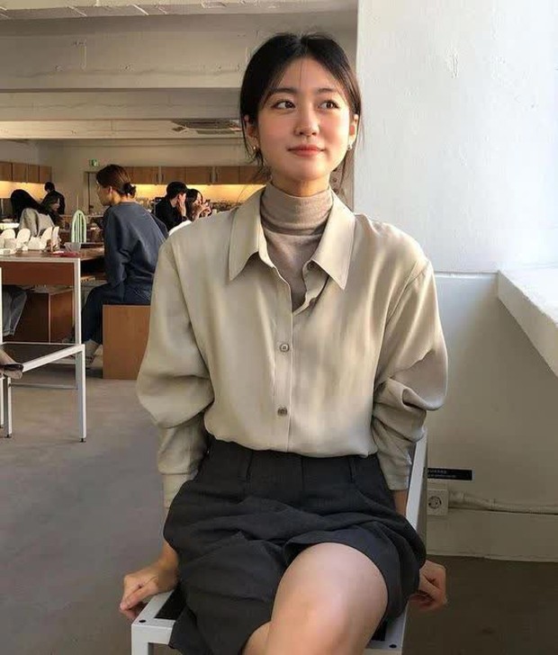 Mua vàng ngày Thần Tài: Người năm nào cũng mua, người thấy lãng phí thời gian xếp hàng - Ảnh 1.